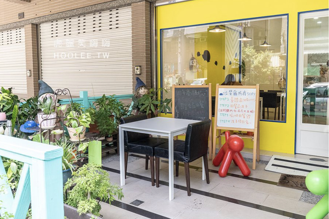 刺寶寶餐廳內部與刺蝟