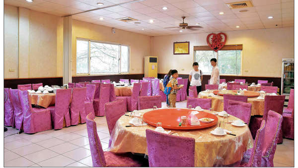 饗樂花園餐館