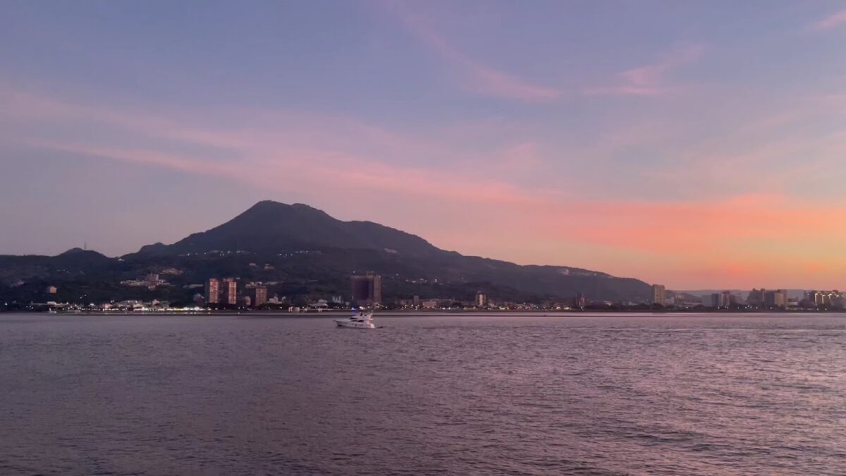 淡水河岸景觀