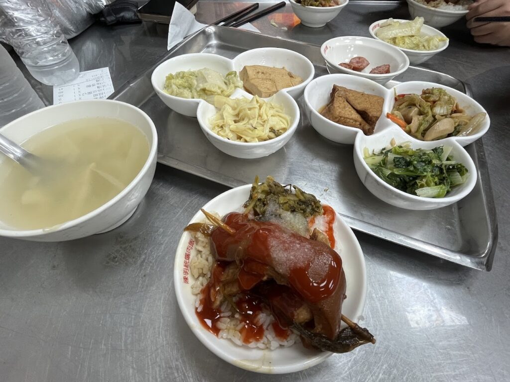 熱騰騰的湯品