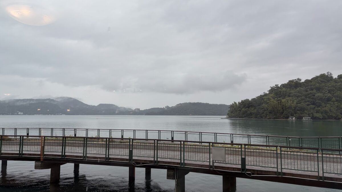 力麗哲園日潭館房內景觀