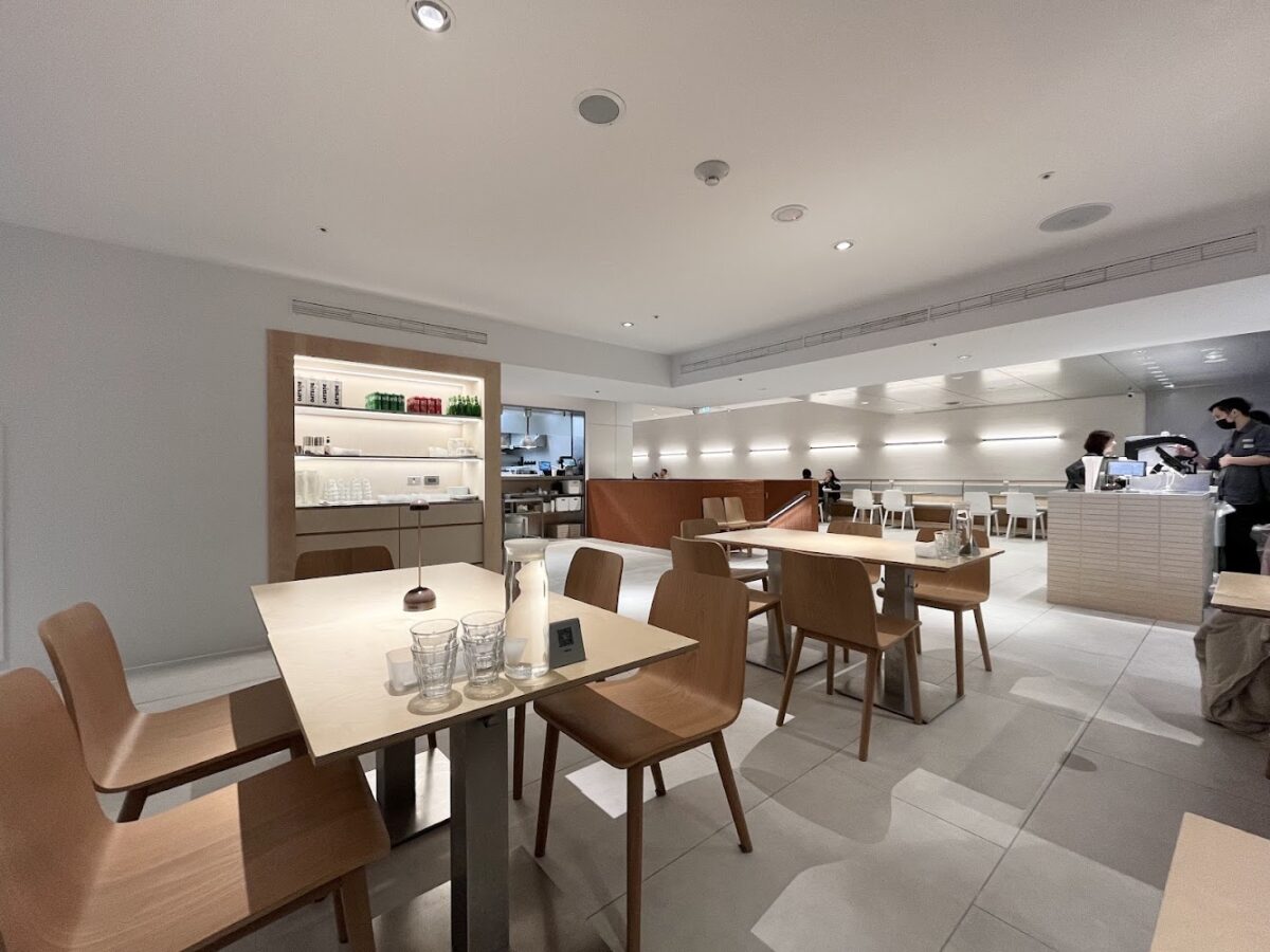 BRUN不然-ATT店 外觀