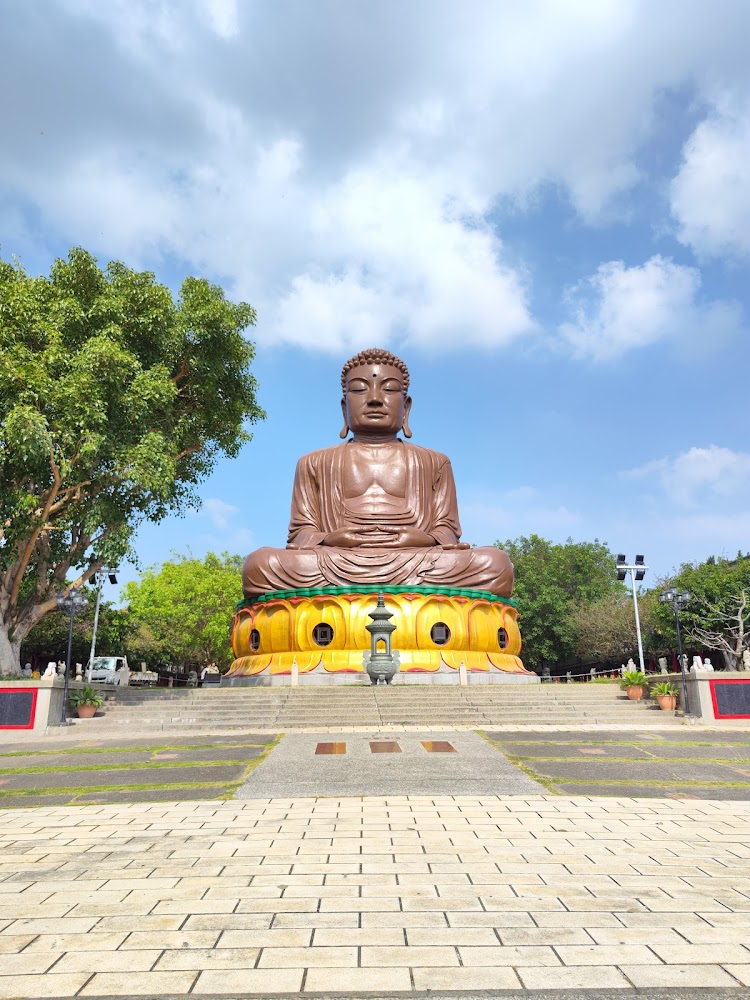 八卦山大佛