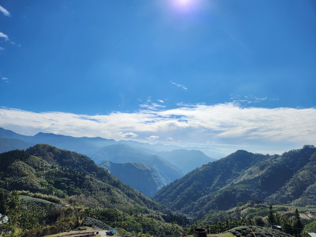 隙頂象山