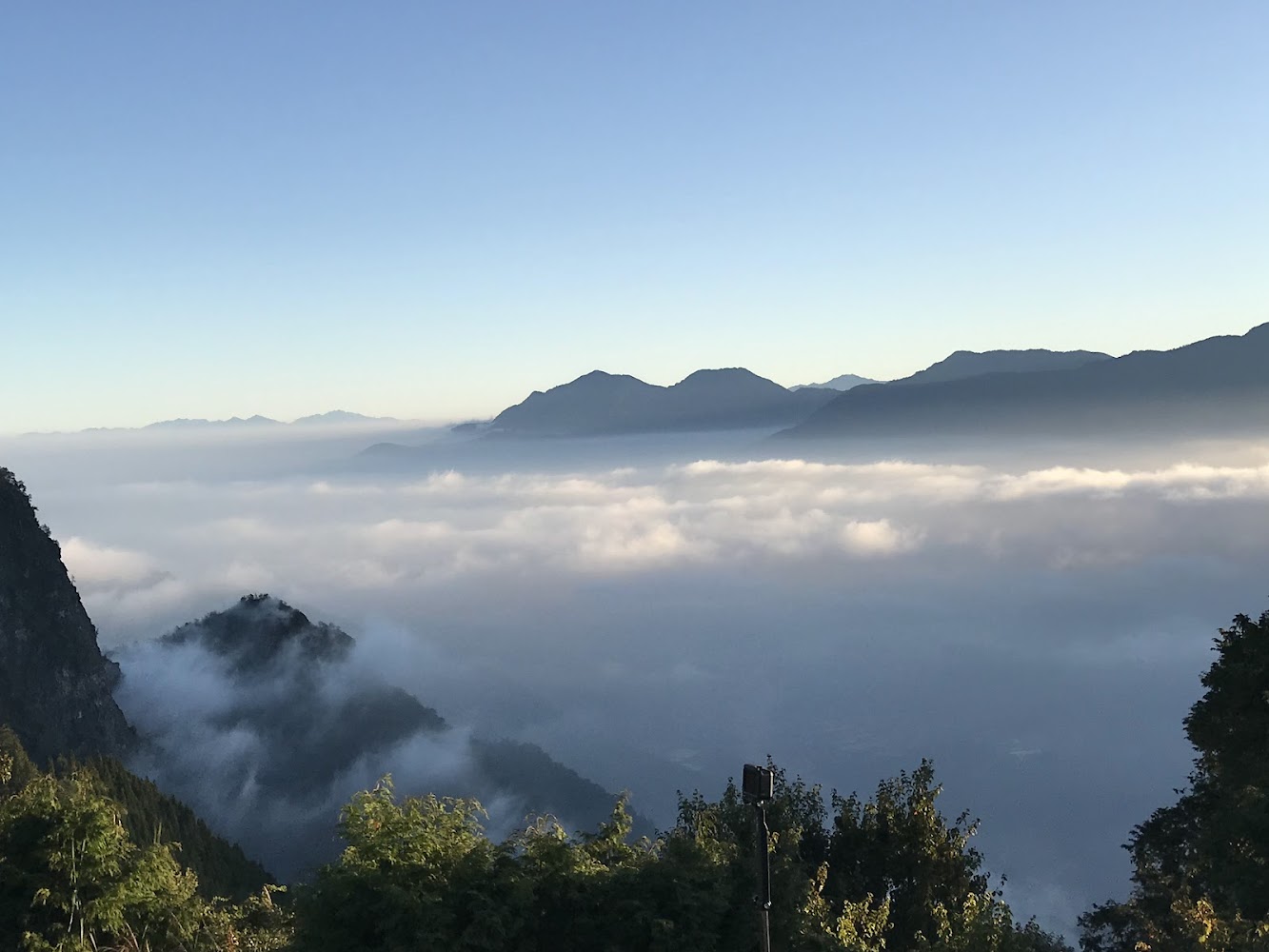 壯麗的山景與植被