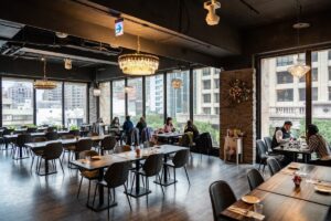 桃園餐廳｜桃園餐廳推薦2025｜精選在地高評價美食，從平價小吃至聚餐約會首選
