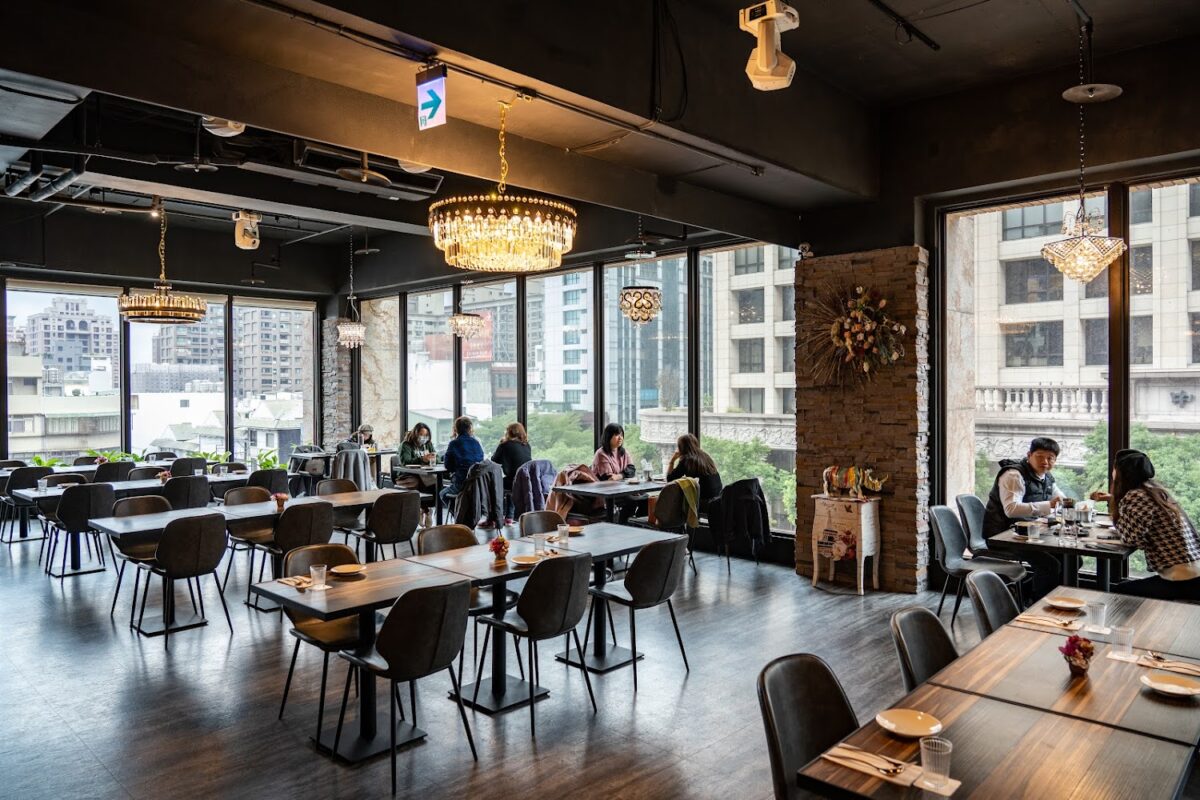桃園餐廳｜桃園餐廳推薦2025｜精選在地高評價美食，從平價小吃至聚餐約會首選