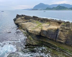 基隆景點｜基隆景點推薦 2025：嚴選 8 個必去地標，從絕美山海步道到在地美食全攻略