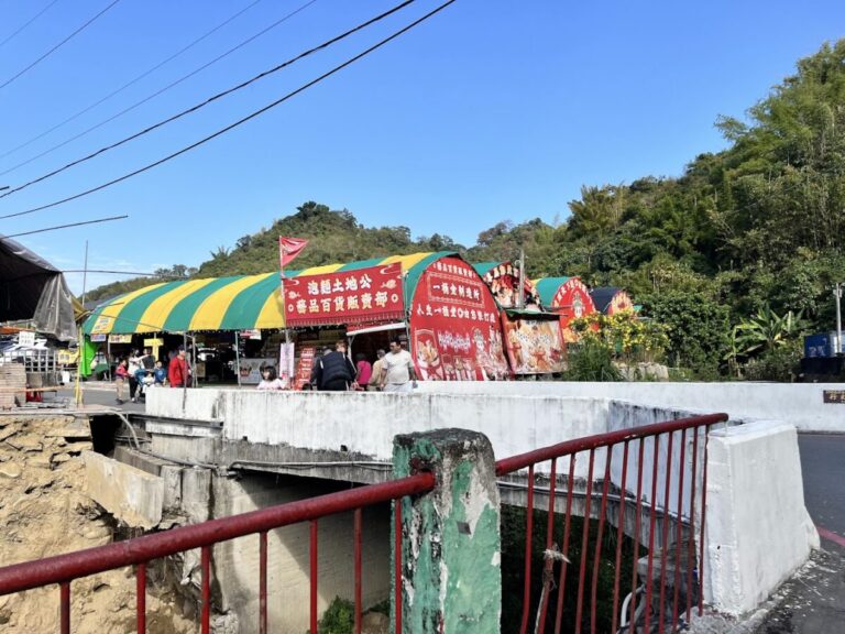 石龍宮｜石龍宮：2025南投中寮「泡麵土地公」攻略，24小時不打烊的奇特廟宇文化