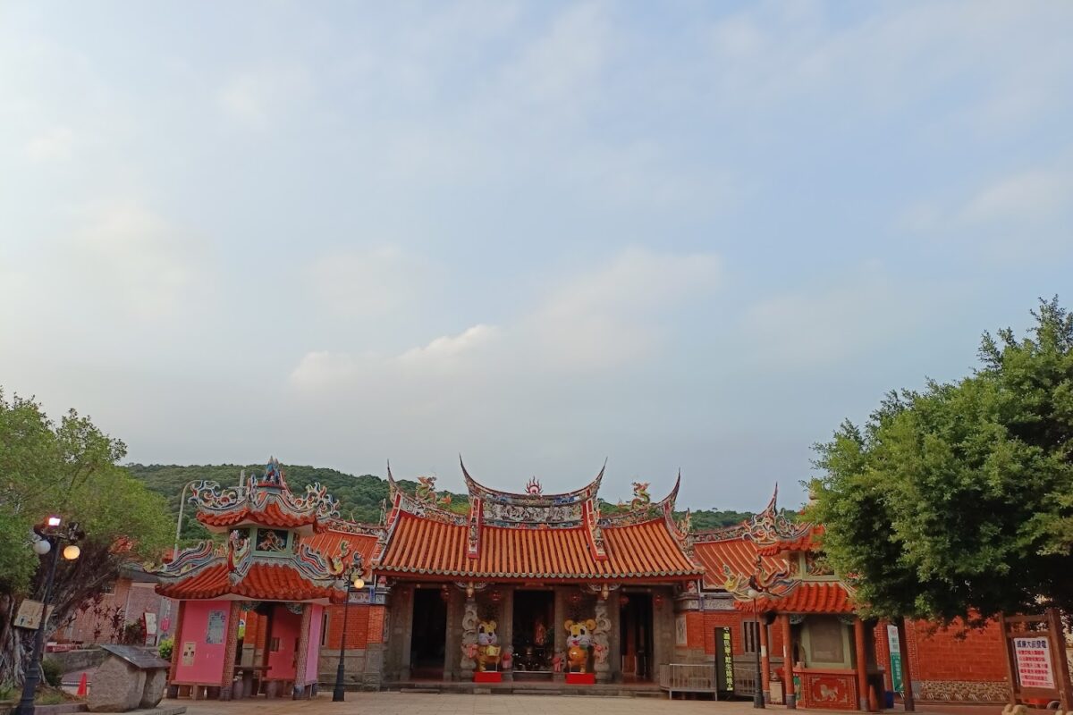 湖口老街｜湖口老街 2025 旅遊攻略：漫步巴洛克紅磚長廊，品嚐地道客家美食