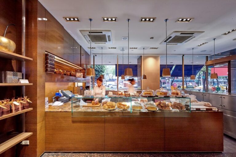 國賓飯店｜國賓飯店 2025 深度評測：台北經典五星級住宿與必吃松露燒鵝全攻略