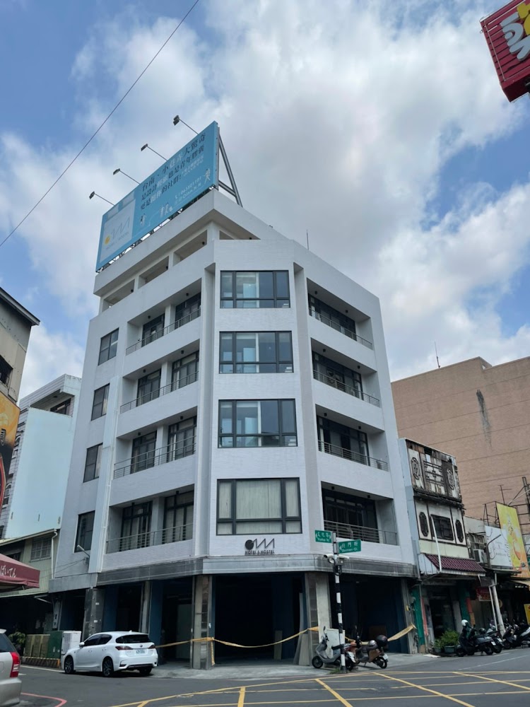 嘉義輕行旅房間