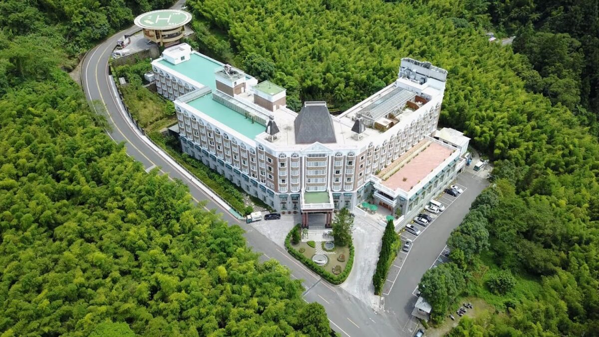 溪頭米堤大飯店外觀