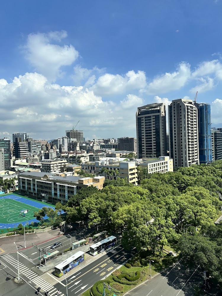 苓旅松山小巨蛋館