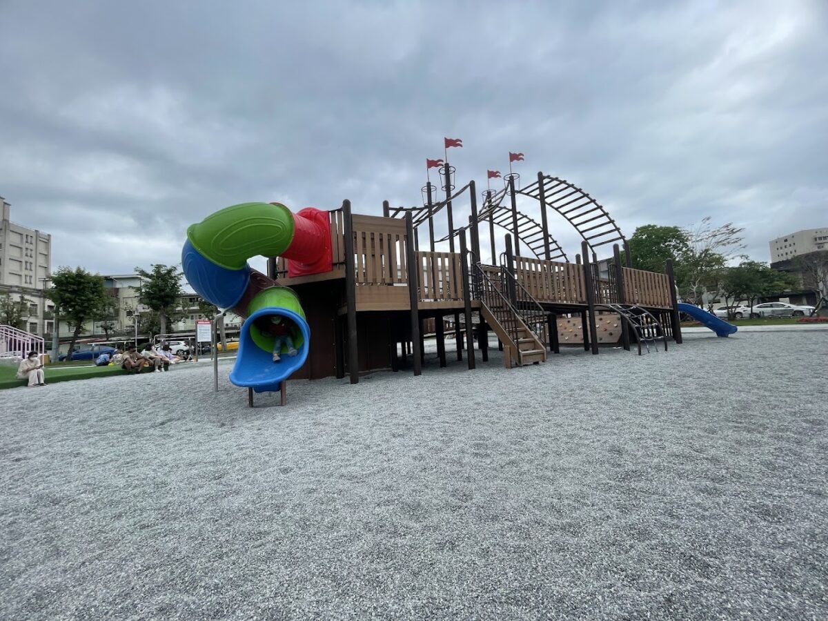 羅東九號公園遊樂設施