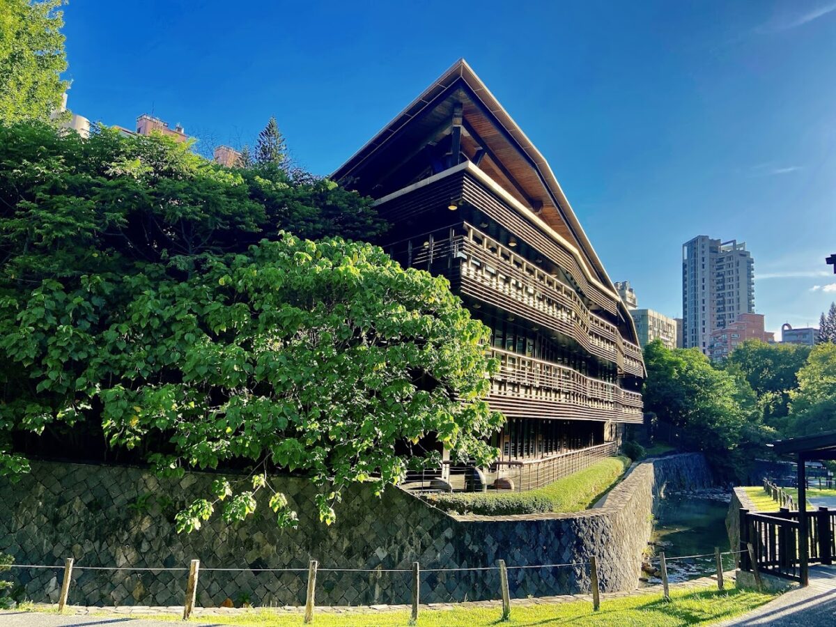 周邊景點圖書館