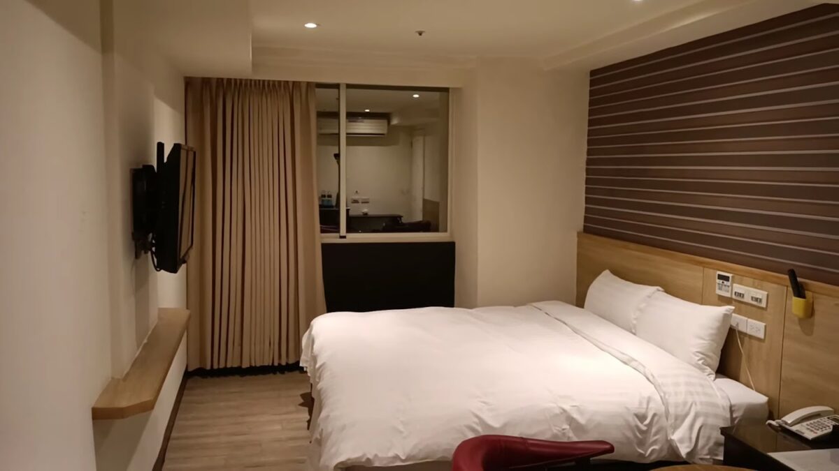 登豐米蘭商務旅店客房