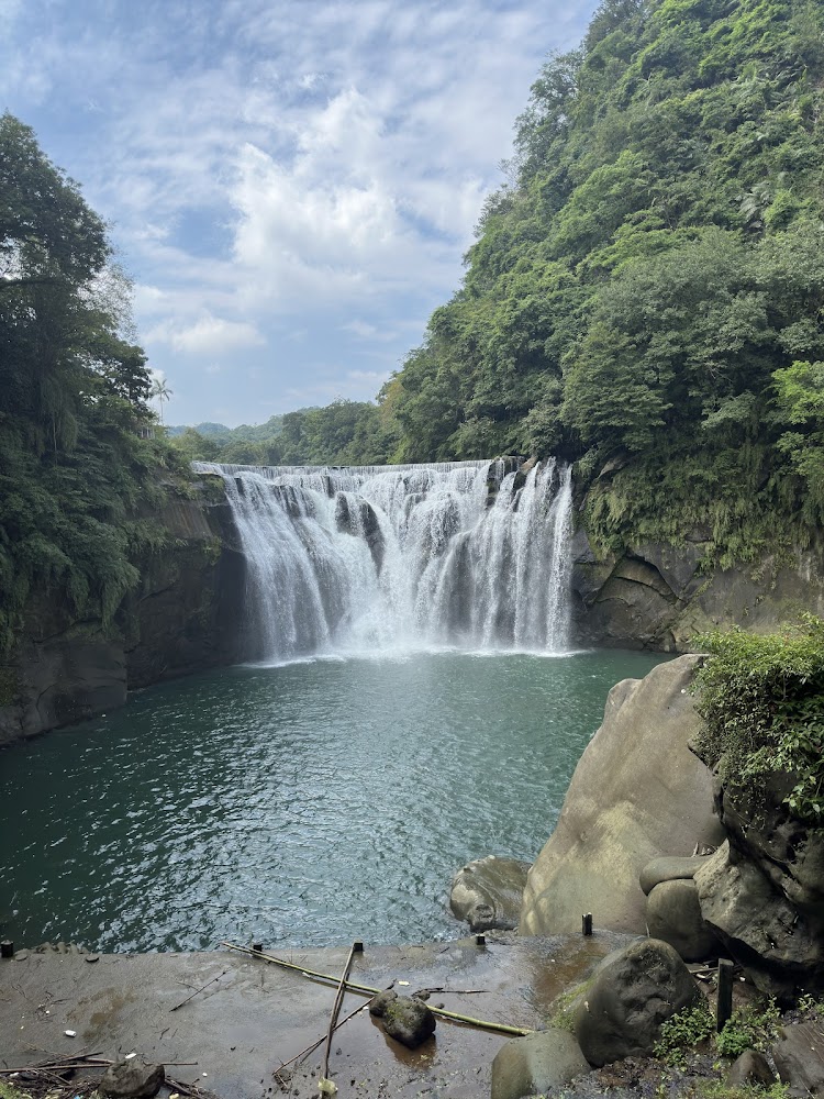 十分瀑布壯麗景觀