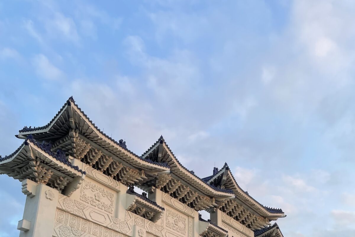 自由廣場牌樓