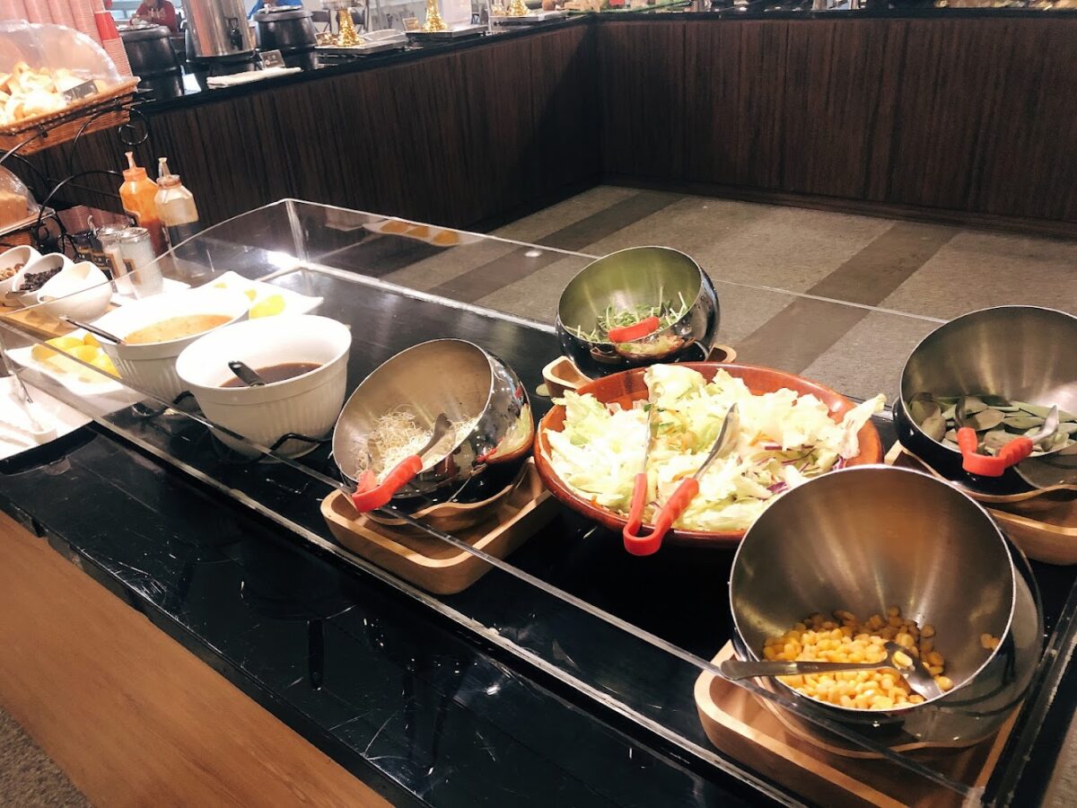周邊美食與用餐環境示意