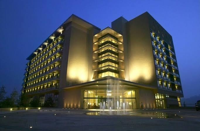 雲品溫泉酒店外觀建築