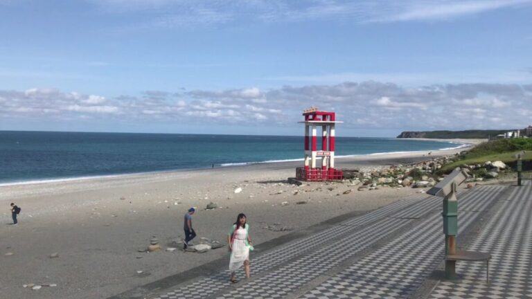 花蓮七星潭｜花蓮七星潭 2026 深度旅遊指南：漫步絕美月牙灣、賞戰機起降與石塔許願