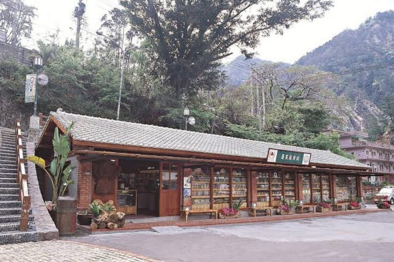 谷關溫泉飯店｜谷關溫泉飯店 2026 精選推薦：親子渡假村、高 CP 值平價會館住宿懶人包