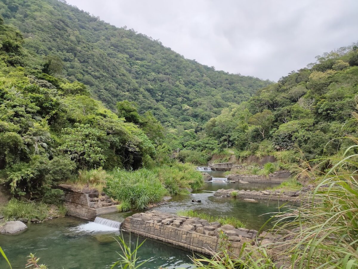 雙流國家森林遊樂區｜雙流國家森林遊樂區 2026 旅遊攻略：走進南台灣最美瀑布步道，享受森林浴與負離子洗禮