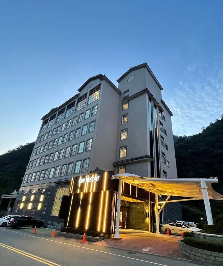 台中溫泉｜台中溫泉推薦 2026 懶人包｜精選 5 間人氣溫泉飯店，享受五星級美人湯與百萬夜景