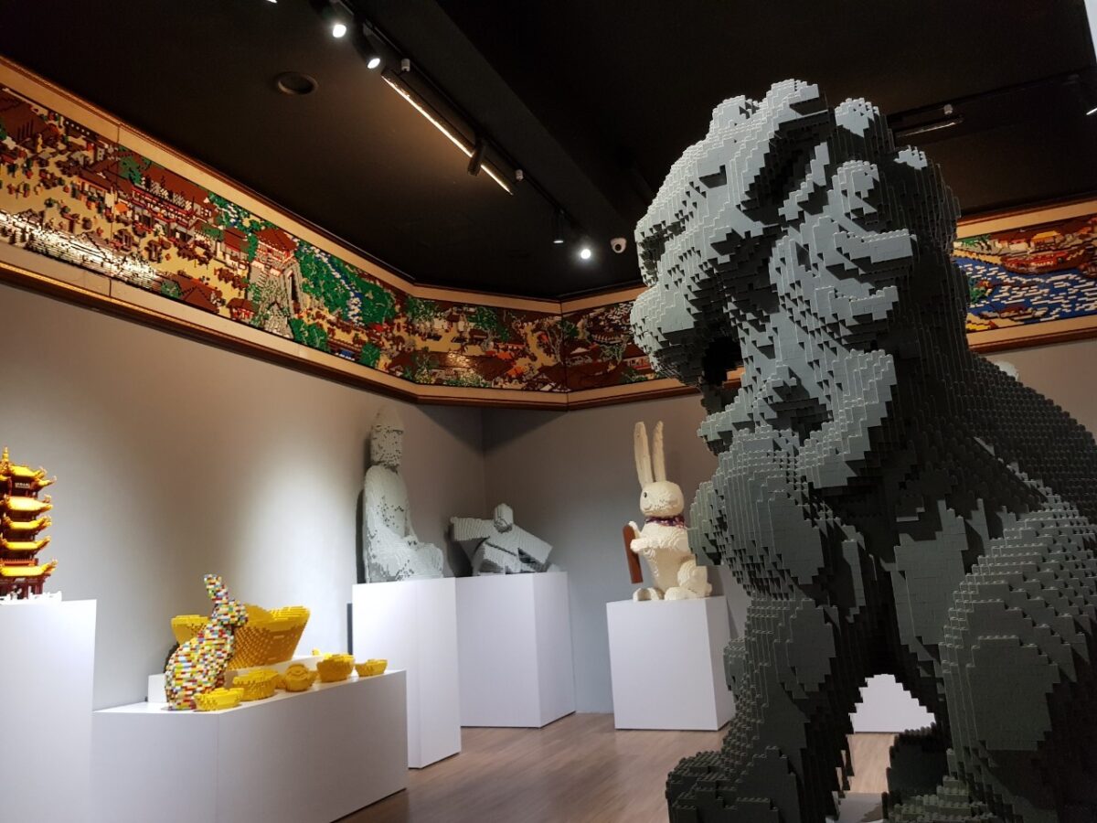 樂色山內部的精緻積木作品