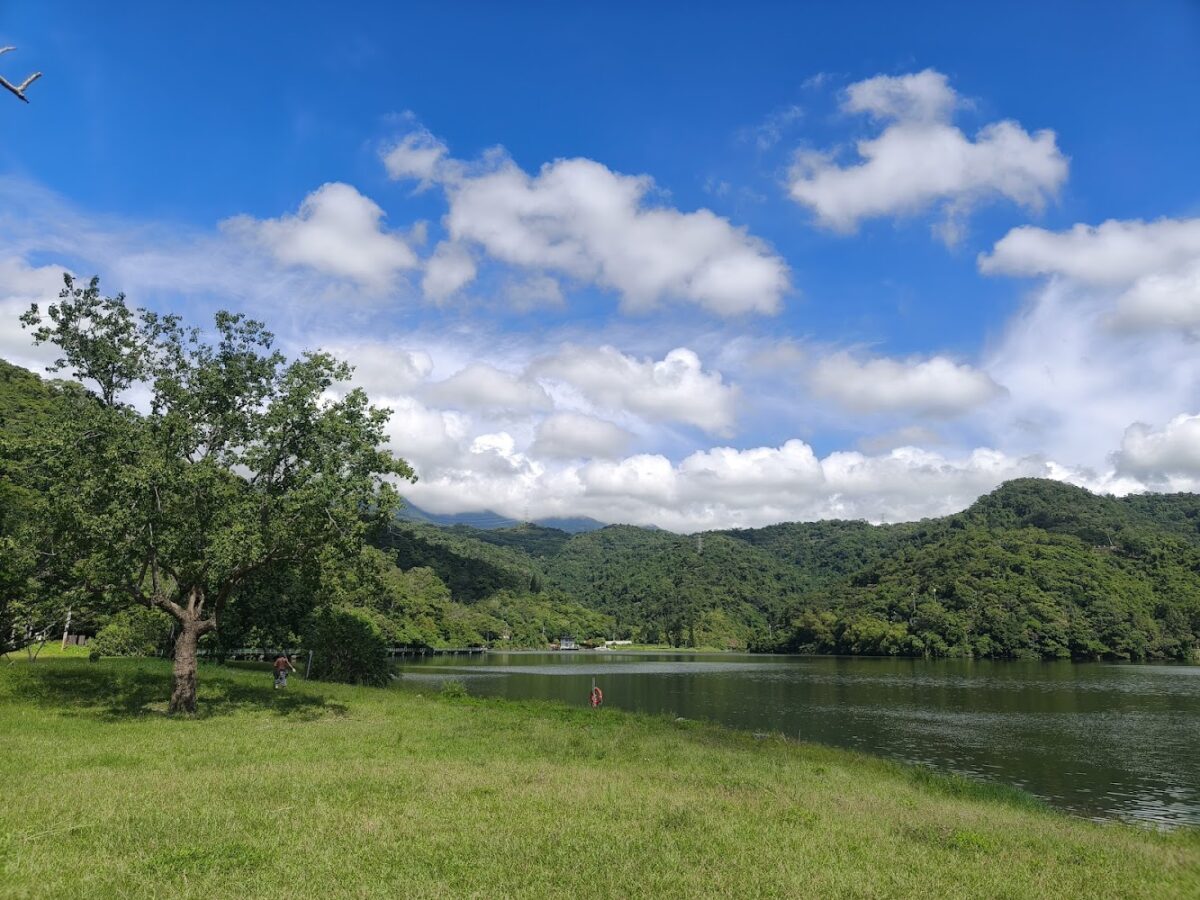 龍潭湖公園湖光山色
