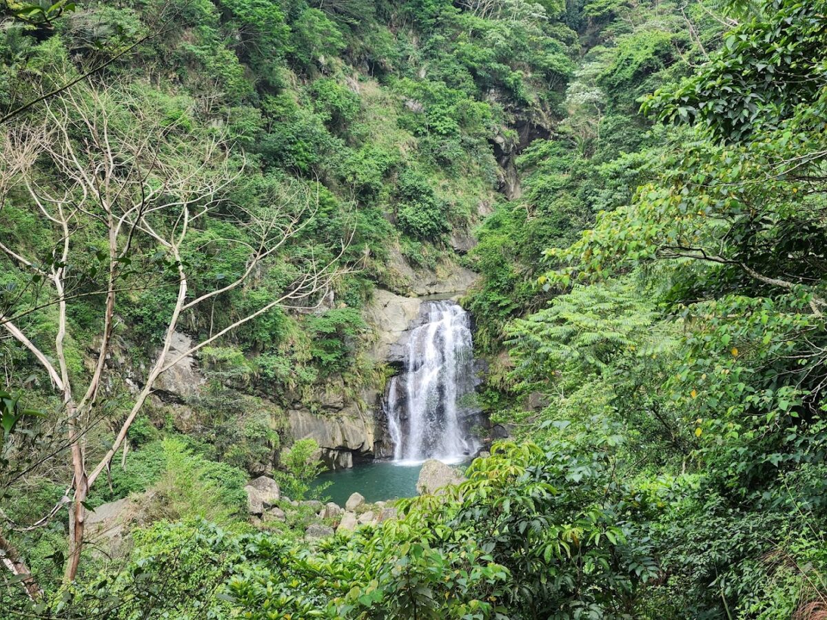 鳳凰谷瀑布美景