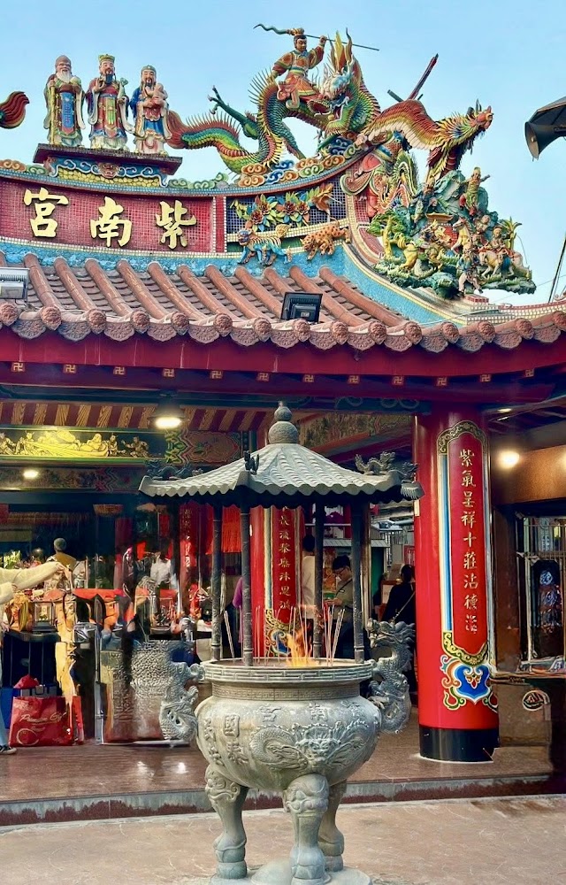 紫南宮熱鬧的信眾人潮
