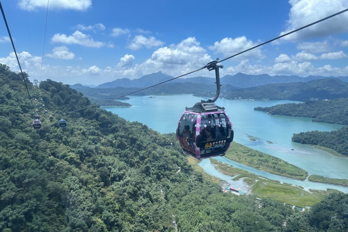 九族文化村站景觀